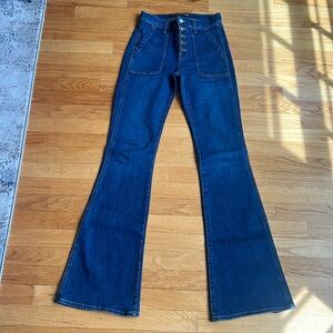 Veronica Beard Beverly skinny flare size 2 jeans